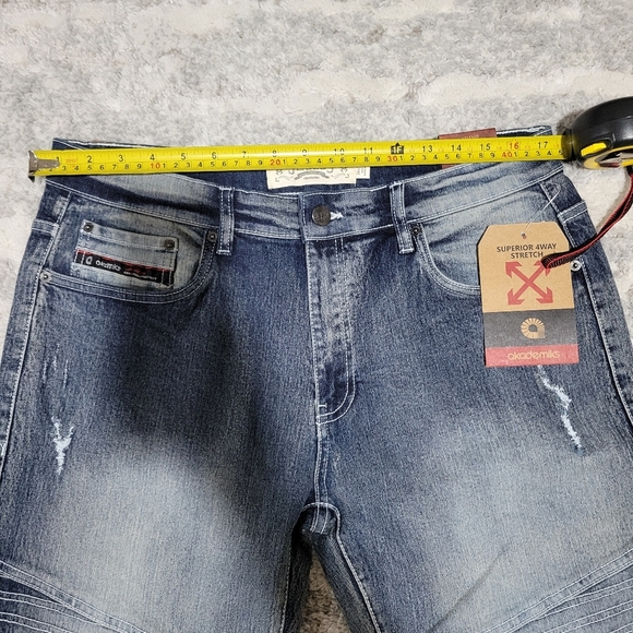 JEANIUS Men's Blue Jeans - Picture 14 of 16